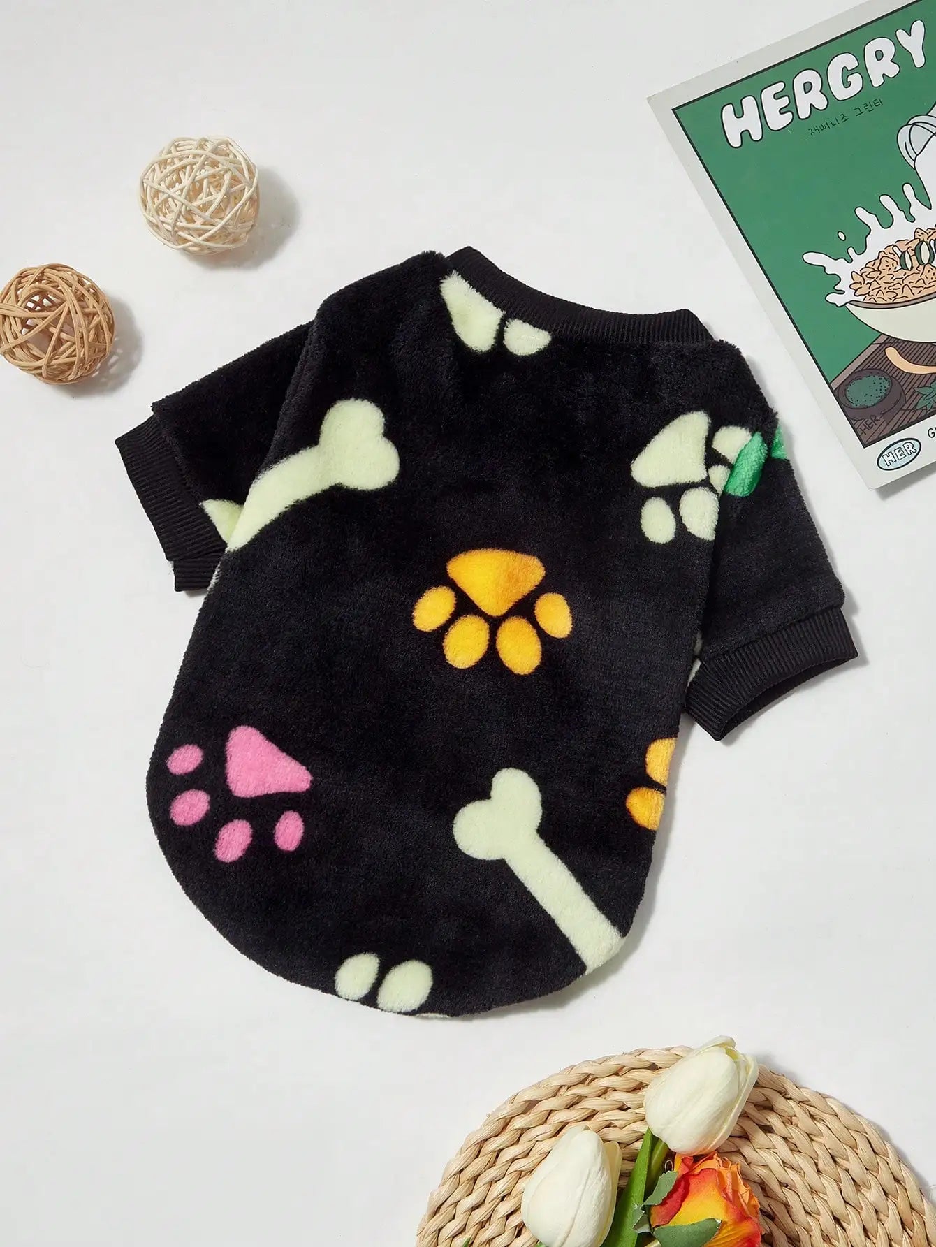 Pink Fleece Sweatshirt, Black Star Print, Cats, Dogs
