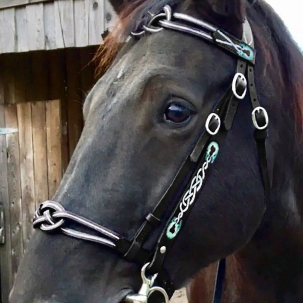 PU Leather Horses Bridle Halters Comfortable Protecting Horse Skin Horse Head Curtain Metal Buckle Adjustable Horse Collar